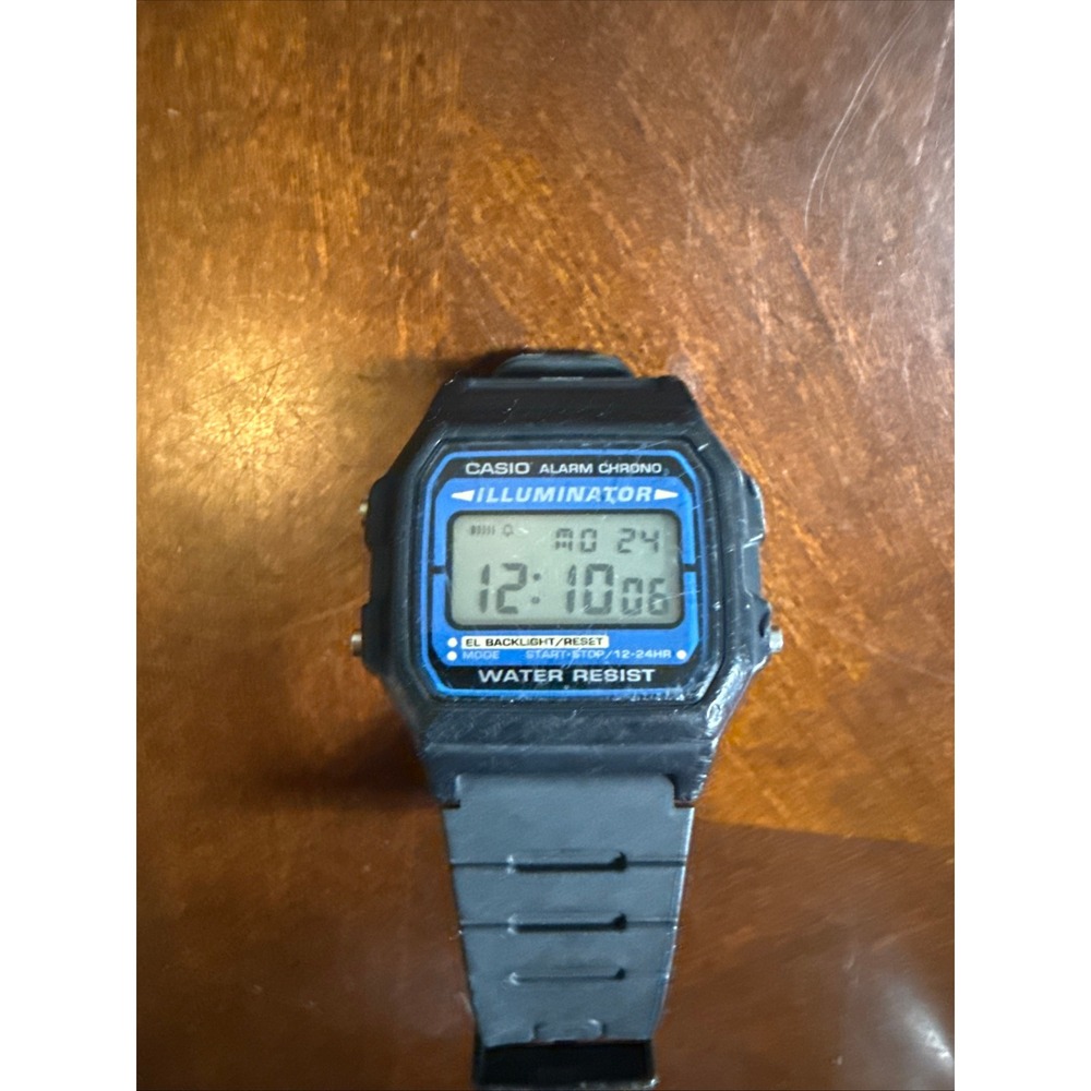 Casio F-105 Illuminator Digital Watch Black Resin Alarm Chrono 3298 Water Resist
